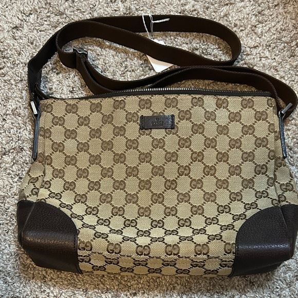 Gucci Handbags - 255. Gucci Signature Brown and Tan Messenger Bag
